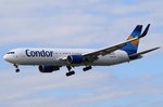 D-ABUL Condor Boeing 767-31B(ER)(WL)  am 06.08.2016 beim Anflug auf Frankfurt
