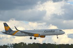 Condor Airbus A321 D-AIAF im Landeanflug auf Hamburg Fuhlsbüttel am 02.10.16
