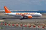 G-EZUD / EasyJet / A320-214 rollt in Arrecife (ACE) zum Start. 15.03.2014