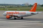 G-EZGH easyJet Airbus A319-111   gelandet in Schönefeld am 19.06.2014