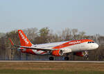 Easyjet Europe, Airbus A 320-214, OE-IZL, BER, 17.04.2022