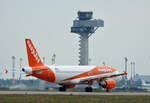Easyjet Europe, Airbus A 320-214, OE-IZW, BER, 04.06.2022