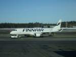 Embraer ERJ 190 (OH-LKE) der FINNAIR auf dem Airport in Helsinki. 04.04.2013
