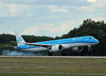 KLM-Cityhopper, ERJ-195 E2, PH-NXK, BER, 02.09.2022
