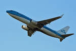 KLM, Boeing B 737-8K2, PH-BXC, TXL, 06.10.2019