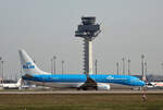 KLM, Boeing B 737-8K2, PH-BXK, BER, 17.04.2022