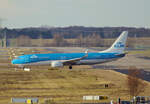 KLM, Boeing B 737-8K2, PH-BCD, BER, 29.12.2022