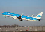 KLM, Boeing B 737-8BK, PH-BXU, BER, 28.01.2024
