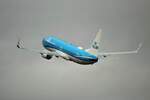 KLM, Boeing B 737-8K2, PH-BCH, BER, 10.02.2024