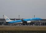 KLM, Boeing B 737-8K2, PH-BXM, BER, 12.04.2026