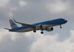 KLM, Airbus A 321-252NX, PH-AXT, BER, 08.06.2026