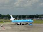 KLM PH-KCA MD-11 P fotografiert in Amsterdam Schiphol 20-07-2008.
