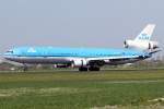 KLM MD11 in AMS am 05.05.2013