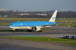 PH-BQH KLM Royal Dutch Airlines Boeing 777-206(ER)      30.11.2013    Amsterdam-Schiphol