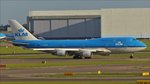 . PH-BFR  Boeing 747-406(M) von KLM wartwt auf der startbahn von Schiphol auf die Starterlaubnis.  01.10.2016 