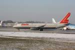Lauda Boeing 737-800 OE-LNR FLughafen Salzburg 10.01.2009