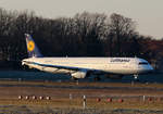 Lufthansa, Airbus A 321-131, D-AIRA  Finkenwerder , TXL, 31.12.2016