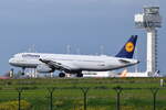 D-AISW , Lufthansa , Airbus A321-231  Stade  , 02.10.2022 , Berlin-Brandenburg  Willy Brandt  , BER , 