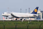 D-AIUC , Lufthansa , Airbus A320-214(WL) , 31.10.2022 , Berlin-Brandenburg  Willy Brandt  , BER , 