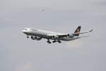 Lufthansa Airbus 340-642 D-AIHM Flughafen Mnchen 12.08.2009