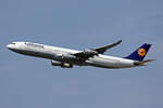 Lufthansa, D-AIGZ, Airbus A340-313, msn: 347,  Villingen-Schwenningen , 14.August 2025, FRA Frankfurt, Germany.