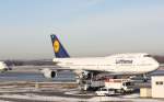 Lufthnasa Boeing 747-430 D-ABVD Bochum Flughafen Mnchen 21.12.2010
