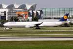 Lufthansa Airbus  A 340-642 D-AIHF Mnchen 26.08.2011