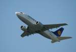 Lufthansa B 737-530 D-ABID  Aachen  beim Start in Berlin-Tegel am 06.07.2011