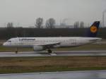 Lufthansa, D-AIQF  Halle an der Saale , Airbus, A 320-200, 06.01.2012, DUS-EDDL, Düsseldorf, Germany