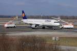 Lufthansa, D-AIRL  Kulmbach , A321-131 in MUC vor dem Start nach Stockholm (ARN) beim de-icing.  14.03.2013