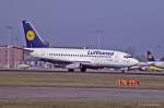 Lufthansa, D-ABHK  Bayreuth , B737-230 Adv. bei der Landung in Mnchen-Riem. 05.03.1992 (Dia-Scan)