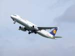Airbus321-200 (Lippstadt)ist soeben am Airport Dsseldorf gestartet; 080904