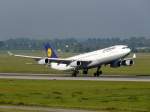 Start eines A340 in Dsseldorf. Das Bild stammt vom 27.09.2008