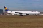 D-AIKN / Lufthansa / A330-343X beim Start in MUC nach Mumbai (BOM) 28.12.2013