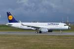 D-AVVH  Lufthansa   Airbus A320-200   Reg. D-AIUN    c/n 6549  in Finkenwerder  am 02.04.2015