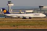 Lufthansa D-ABYS rollt zum Gate in Frankfurt 17.6.2015