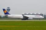 D-AIKH Lufthansa Airbus A330-343  am 15.05.2015 in München zum Gate