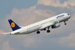 D-AIRF Lufthansa Airbus A321-131  Kempten  gestartet in München  10.09.2015