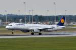D-AIDA Lufthansa Airbus A321-231  Pforzheim   in München während der Landung  11.09.2015