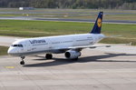 D-AISB Lufthansa Airbus A321-231   Hameln  zum Gate in Tegel am 20.04.2016