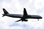 D-AIDO Lufthansa Airbus A321-231  am 15.05.2016 in München beim Landeanflug