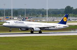 D-AIDE Lufthansa Airbus A321-231  bei der Landung am 17.05.2016 in München
