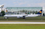 D-AIHZ Lufthansa Airbus A340-642   Leipzig   am 20.05.2016 in München zum Parkplatz