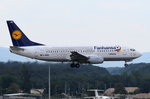 D-ABEK Lufthansa Boeing 737-330  Fanhansa   in Frankfurt am 01.08.2016 beim Landeanflug