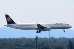 D-AISG Lufthansa Airbus A321-231  Dormagen   in Frankfurt beim Landeanflug am 01.08.2016