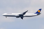 D-AIGZ Lufthansa Airbus A340-313  Villingen-Schwenningen   beim Anflug auf Frankfurt am 06.08.2016