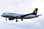 D-AIQA Lufthansa Airbus A320-211  beim Anflug auf Frankfurt am 06.08.2016