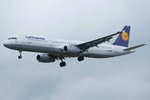 Lufthansa Airbus A321-131 D-AIRN, cn(MSN): 560,
Frankfurt Rhein-Main International, 23.05.2016.