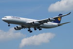 Lufthansa Airbus A340-313 D-AIGL, cn(MSN): 135,
Frankfurt Rhein-Main International, 26.05.2016.