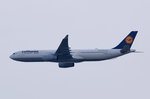 D-AIKR Lufthansa Airbus A330-343  gestartet in München am 13.10.2016